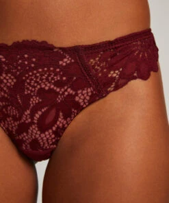 String Shiloh - Rouge -Catrin La Lingerie Boutique 170981 2