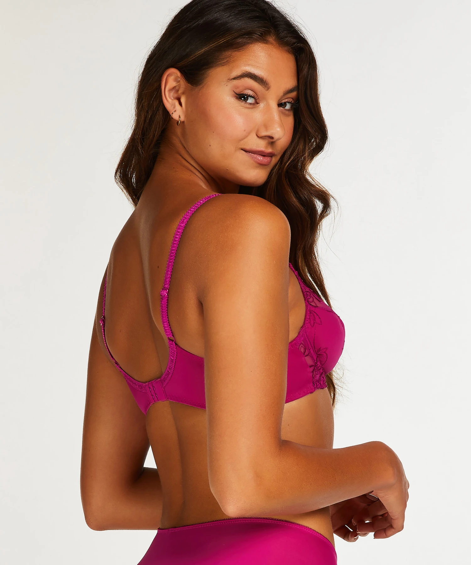 Soutien-gorge à Armatures Non-préformé Diva - Violet 4 Soutien-gorge à Armatures Non-préformé Diva - Violet – Image 2