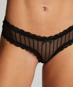 Slip Brésilien V-shape Mesh - Noir -Catrin La Lingerie Boutique 200631 2