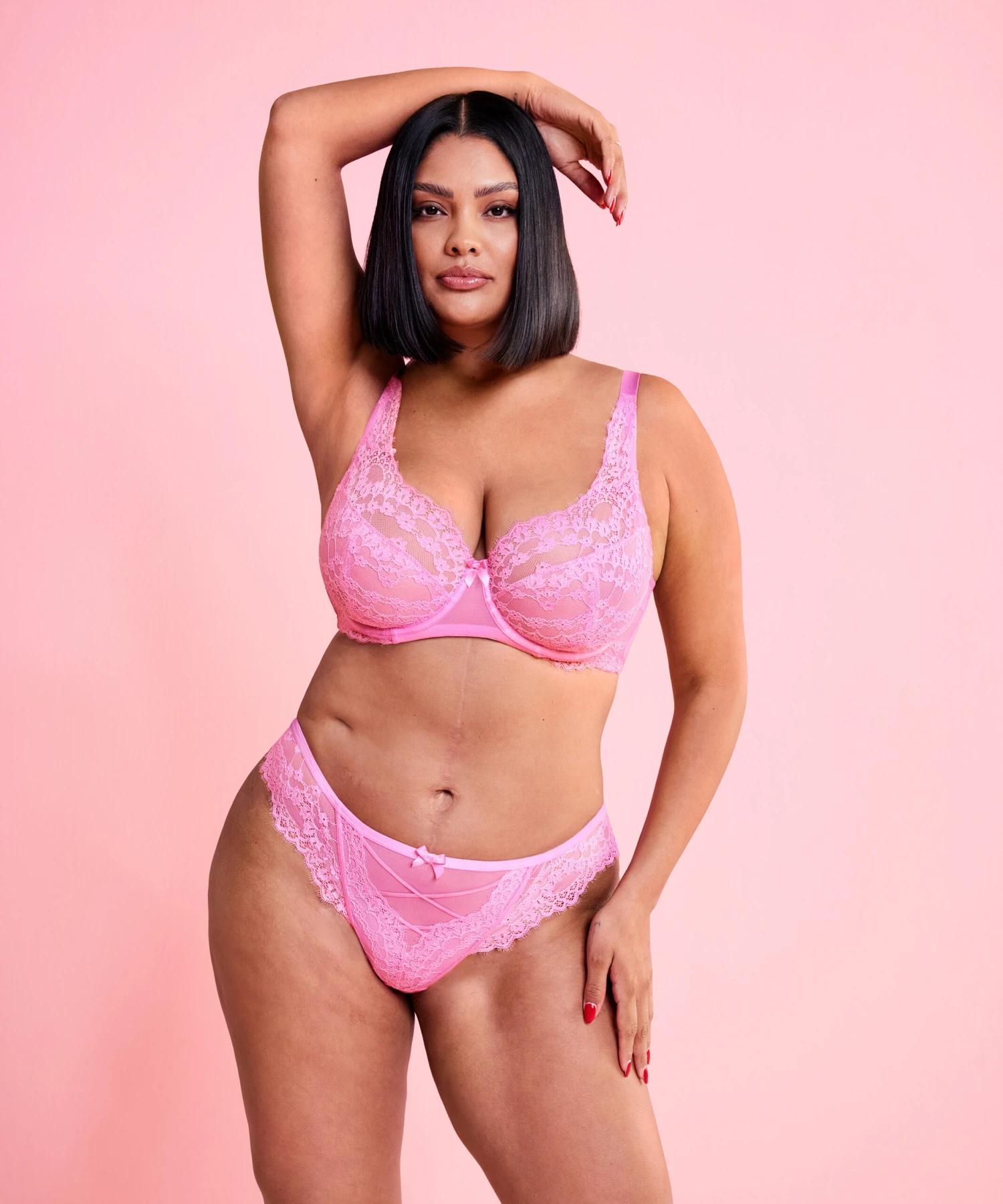 Slip Brésilien Daisy - Rose 3 Slip Brésilien Daisy - Rose