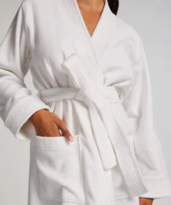 Peignoir Matelassé - Blanc -Catrin La Lingerie Boutique 201666 2