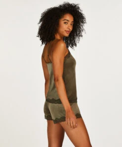 Camisole Velours Dentelle - Vert -Catrin La Lingerie Boutique 201794 4