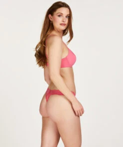 String Extra Bas Madison - Rose 9 String Extra Bas Madison - Rose -Catrin La Lingerie Boutique 202250 4