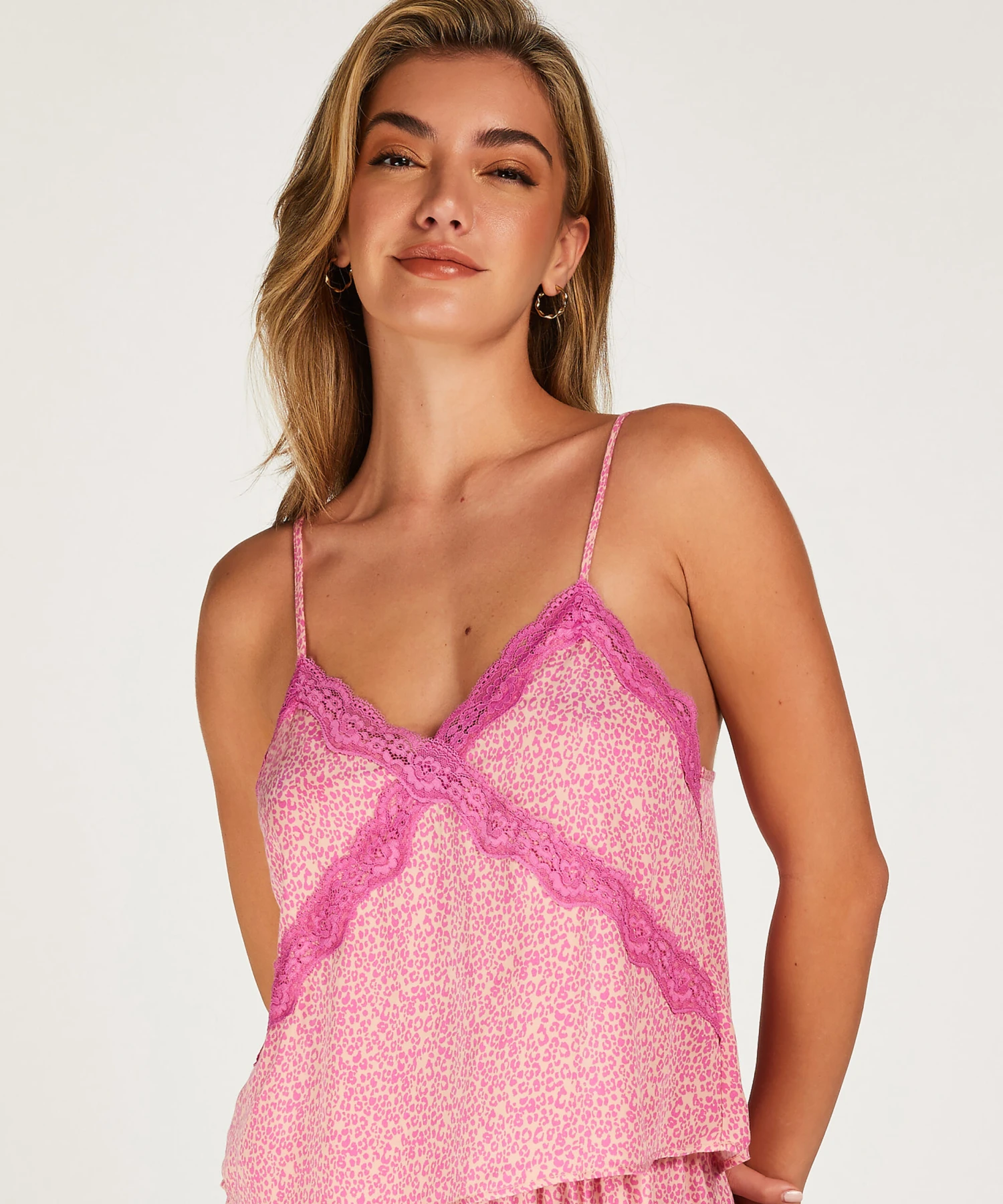 Top Lace Buttons - Rose 3 Top Lace Buttons - Rose